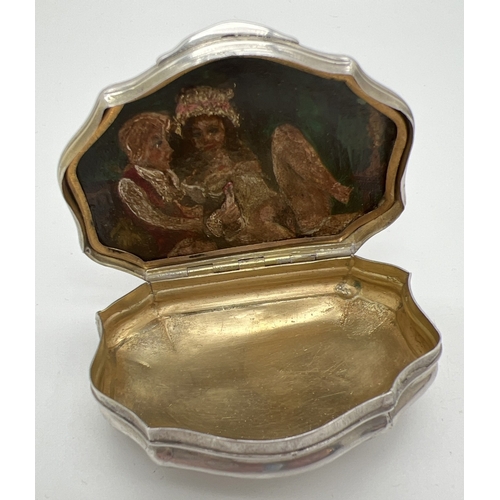 1158 - An 18th century unmarked continental silver erotic snuff box, circa 1740, with concealed lever mecha... 