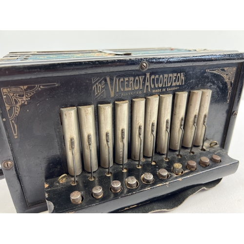 1300 - The Viceroy Accordeon, Made in Saxony, vintage Cajun type button accordian, in working order. With b... 