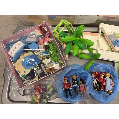 166 - A tub containing a large quantity of assorted vintage Summer Fun Playmobile playsets & accessories. ... 