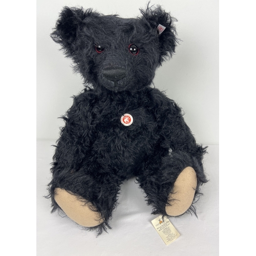 201 - A large Ltd Edition commemorative 'Leo' the 1912 Titanic Mourning Bear from Steiff. No. 405/1000, bl... 