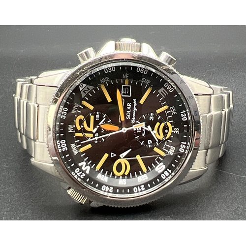 1177A - A Seiko V172-0AG0 solar chronograph wristwatch. Stainless steel case and strap with black face and y... 