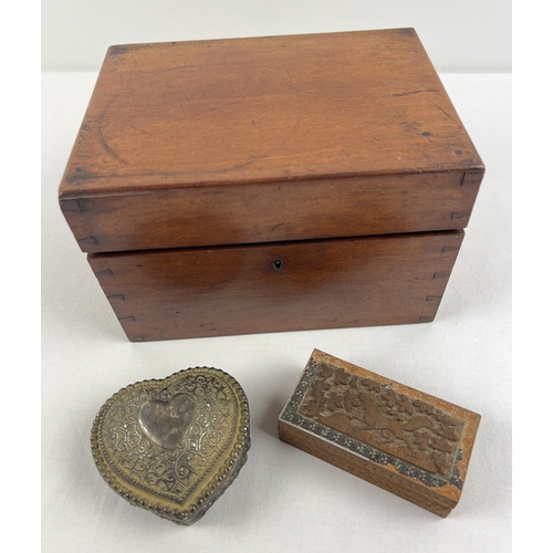 1360 - 3 vintage boxes. An antique mahogany vanity box together with a small wooden trinket box with carved... 