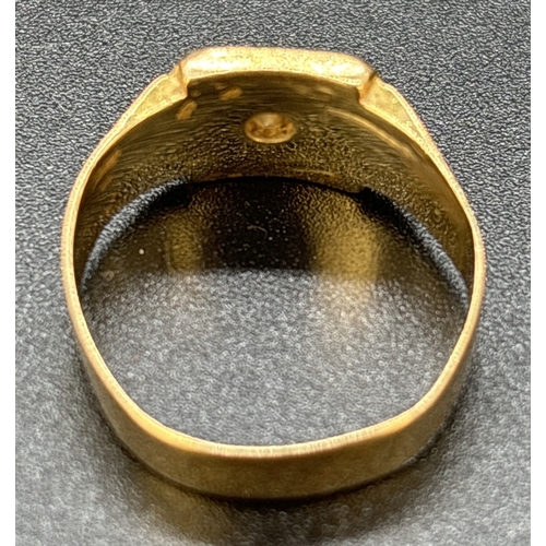 62 - A vintage 18ct gold square cartouche signet ring set with a central 0.05ct diamond. Hallmarked insid... 