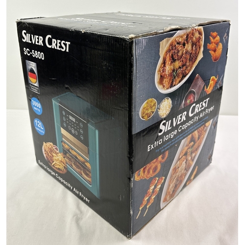 1386 - A brand new in box 12 litre capacity 3000 watt SC-5800 Air Fryer by Silver Crest.