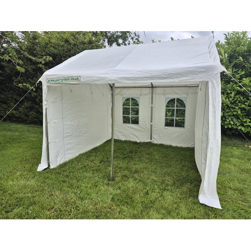 1403 - A superior quality party tent/marquee, 3m x 3m. 5 waterproof sheets (4 sides & top), 2 side sheets h... 