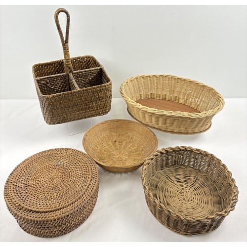 1393 - A collection of assorted vintage & antique baskets, to include circular lidded basket and 4 sectiona... 