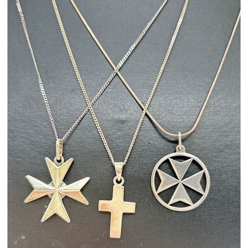 1139 - 3 silver cross pendant necklaces on 18