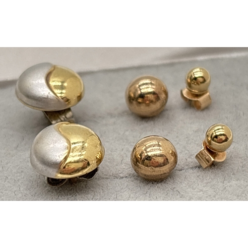 1044 - 3 pairs of gold stud style earrings. A small and medium pair of ball studs together with a pair of d... 