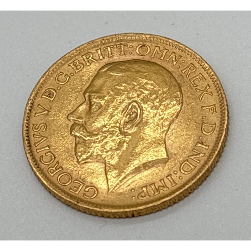 4 - A 22ct gold 1913 King George V full sovereign coin with Benedetto Pistrucci's George & dragon to rev... 