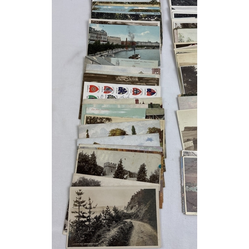 245 - Approx. 325 assorted black & white and coloured vintage British postcards to include RP's. To includ... 