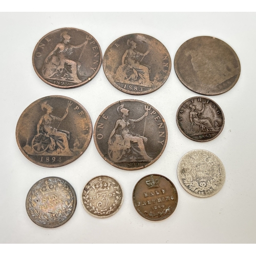 28 - 10 assorted Victorian coins, to include silver examples, with both veiled and bun head. Comprising: ... 