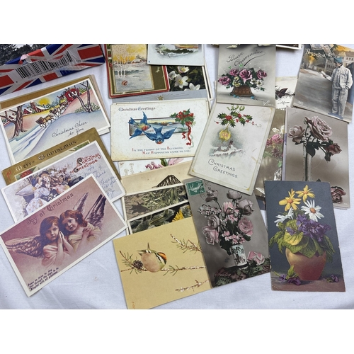 277 - A box of 346 assorted Edwardian & vintage postcards and greetings cards, to include RP's.