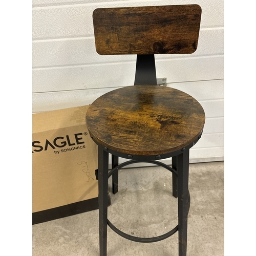 1473 - 3 modern black metal and dark wood industrial style bar stool chairs - 