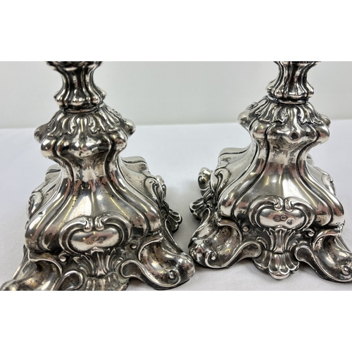 1154 - A pair of antique 13 loth silver candlesticks, possibly German or Austrian-Hungarian, in a Rococo st... 