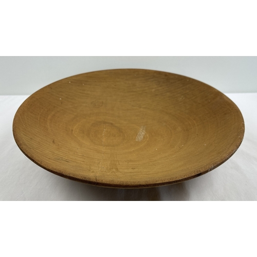 1291 - A large Malayan circular wooden dish for tin panning. Approx. 47cm diameter.