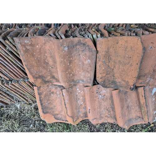 1412 - A large quantity of 1400 reclaimed roofing clay pantiles, as taken from an old Norfolk red brick bar... 