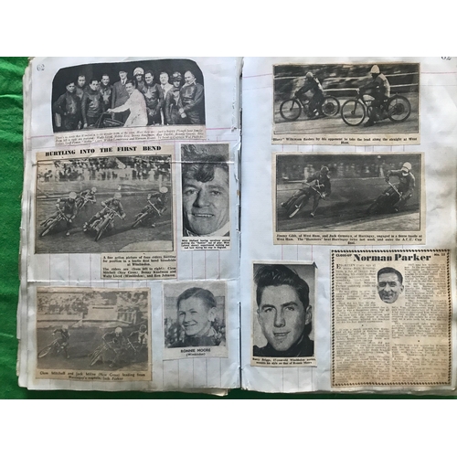 1506 - A 128 page speedway scrap book dating from the early 1930's to the 1950's. All are original press cu... 