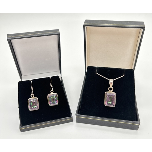 1118 - A silver & mystic topaz pendant necklace and matching drop earrings. Square cut stones to all. Penda... 