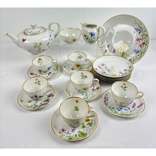 1251 - A vintage Krautheim Selb Bavaria, Franconia teaset with decorative 'wiesengrund und bereshöhn' meado... 