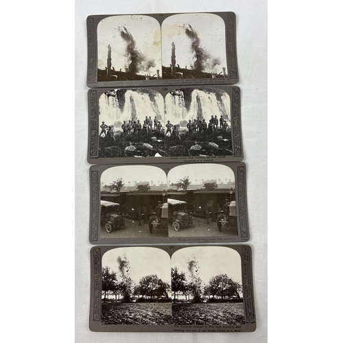 1324 - A collection of 100 WWI stereoscope viewing cards, by Realistic Travels Publishing together with a w... 