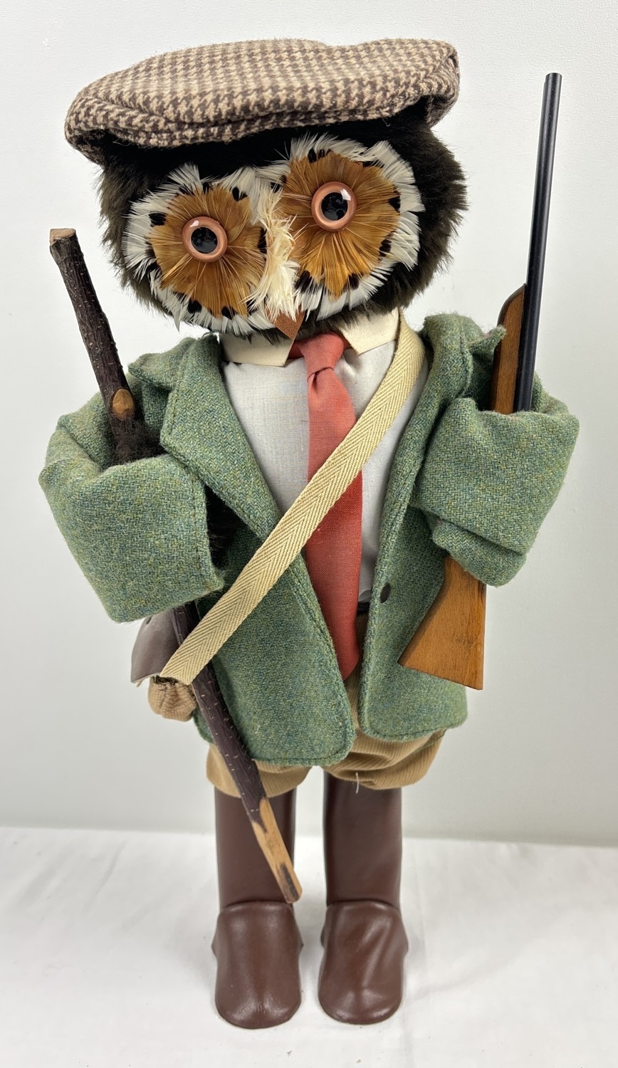 ■ The London Owl Company アンティーク ドール ■ A boxed The London Owl Company character owl - The Country Squire