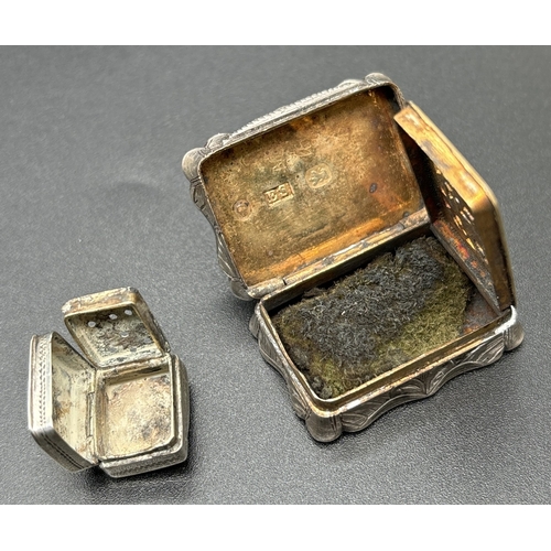 1212 - A Victorian silver vinaigrette (Edward Smith B'ham 1858) together with an early 19th century miniatu... 