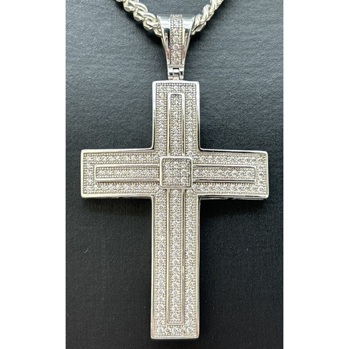 182 - A large 925 silver cross pendant necklace with 24