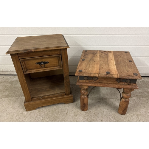 1389 - 2 small pieces of modern pine furniture. A Corona style square shaped side table with chunky turned ... 