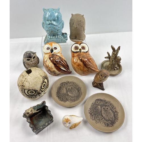 1232 - A collection of assorted ceramic owls to include 2 Poole Pottery 5