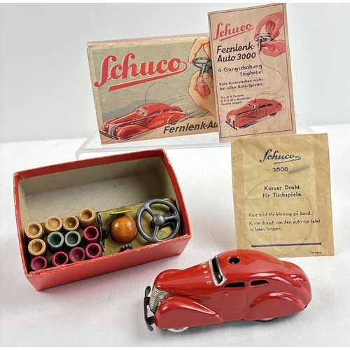 1292 - A boxed Vintage Schuco German tinplate Telesteering remote control Fernlenk-Auto 3000 car. Box conta... 