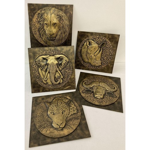 1325 - 5 hydro stone plaques depicting the African Big 5, wildlife animals by JoJo. Comprising: lion, leopa... 