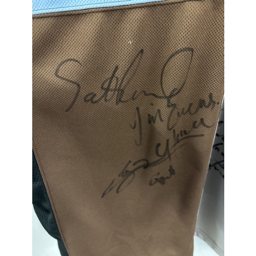 1358 - A signed Kooga NEC Harlequins Rugby Home Shirt, 2003/4 season. Size L, unworn with original tag. Wit... 