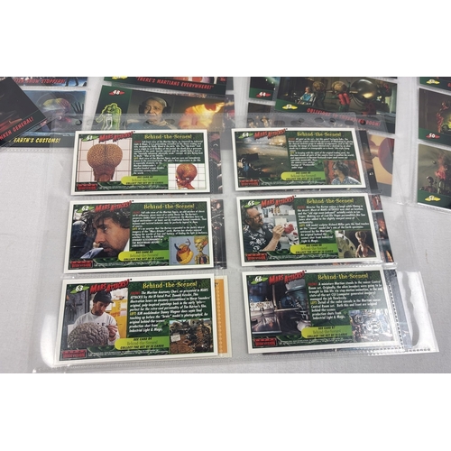 8 - 3 complete base sets of trading cards: Terminator 2 by Topps, 1991 (#1-44), Mars Attacks widevision ... 