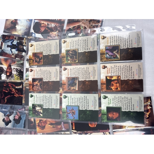 9 - 3 complete base sets of trading cards: X-Men the Movie by Topps, 2000 (#1-72), The Phantom by Inkwor... 