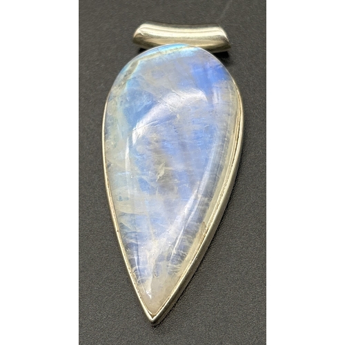 Lot 1023      