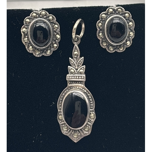Lot 1049      