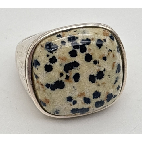 Lot 1055      
