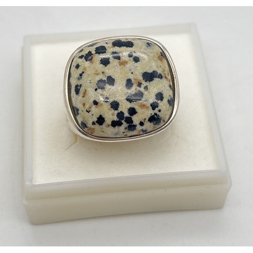 1055 - A large 925 silver and dalmatian obsidian statement ring by Whitney Kelly. Hallmarked inside band wi... 