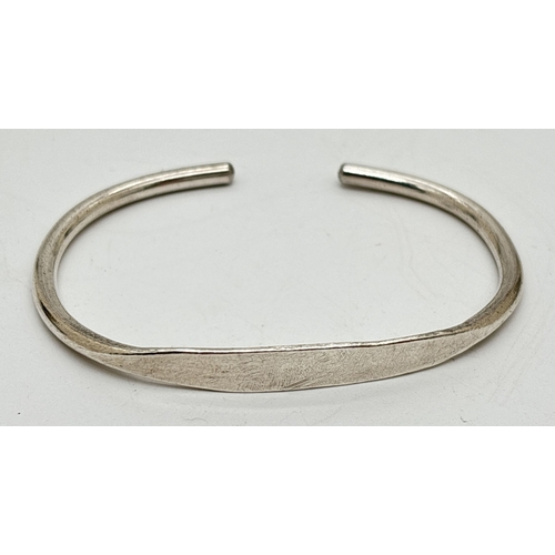 Lot 1022      