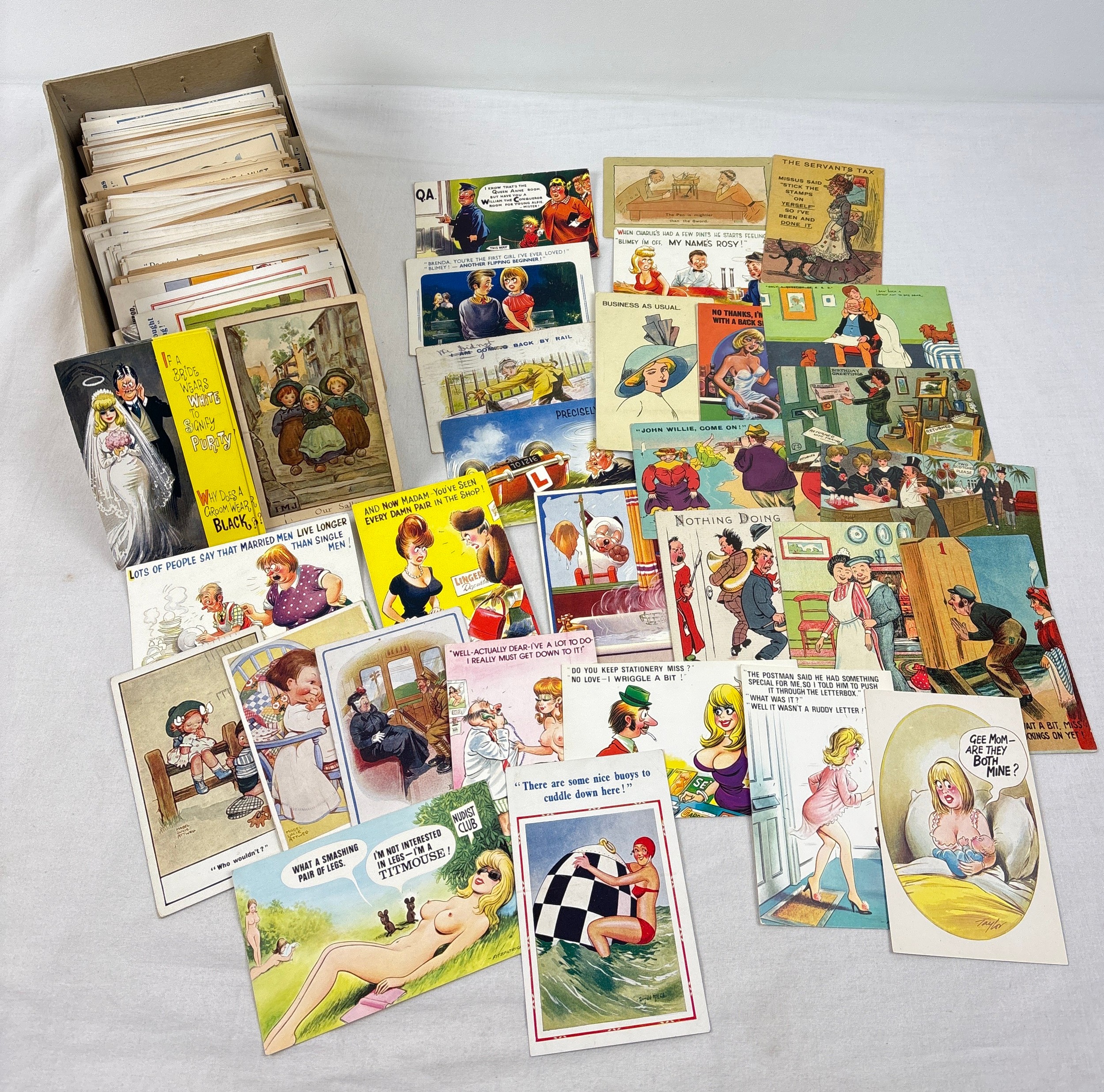 A collection of approx. 370 assorted vintage comical & humorous ...