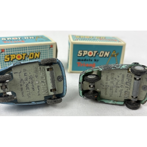 417 - 2 vintage Tri-ang Spot-On diecast models of BMW Isetta's, No. 118, 1:42 scale. Come with 2 reproduct... 