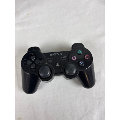 44 - A boxed Sony PlayStation 3 PS3 slimline, in black, complete & in excellent condition. 250GB console ... 