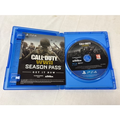 47 - 3 cased PlayStation 4 PS4 Call of Duty first person shooter games. Call of Duty Ghosts, Call of Duty... 