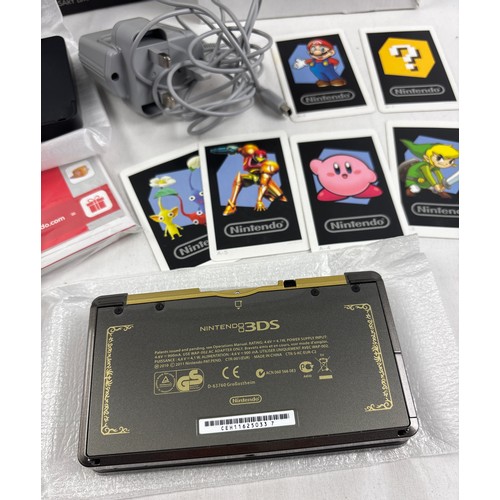16 - A Nintendo 3DS The Legend Of Zelda 25th Anniversary Ltd Edition edition box set. Console in black wi... 