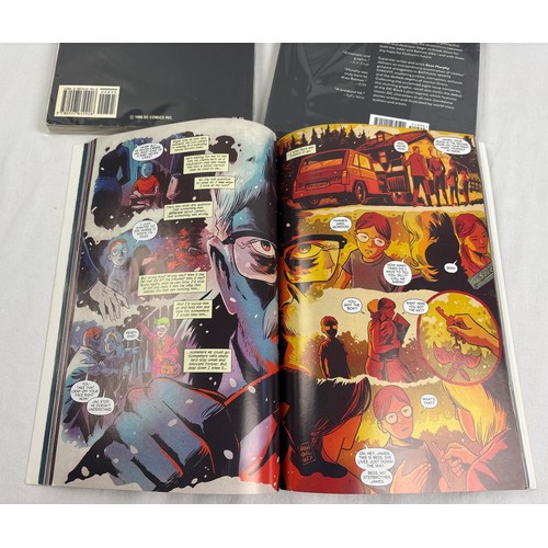 111 - 6 assorted Batman soft cover graphic novels from DC Comics and Titan Books. Comprising: Arkham Asylu... 