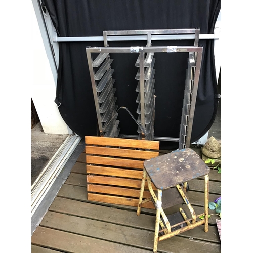 Lot 52        