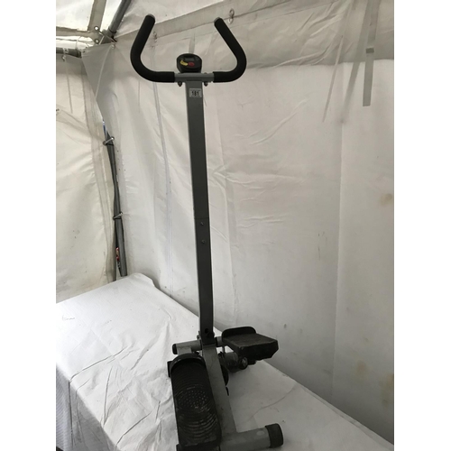 181 - STEP EXERCISER