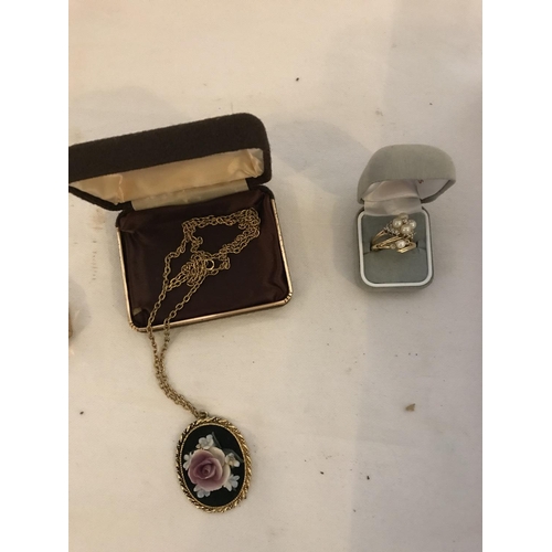 277 - BOX OF COSTUME JEWELLERY