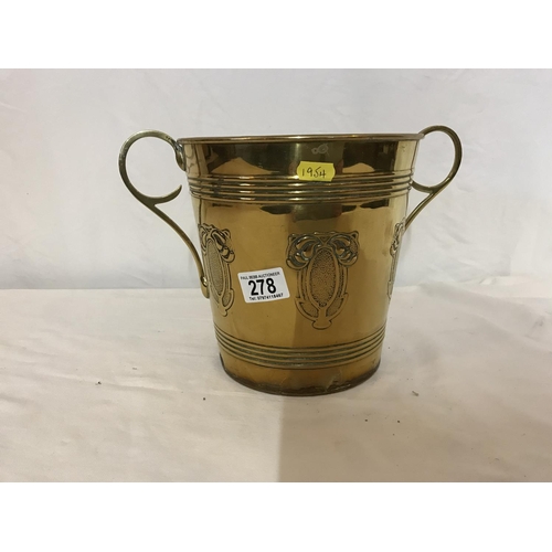 278 - A CONTINENTAL ART NOUVEAU STYLE BRASS ICE BUCKET