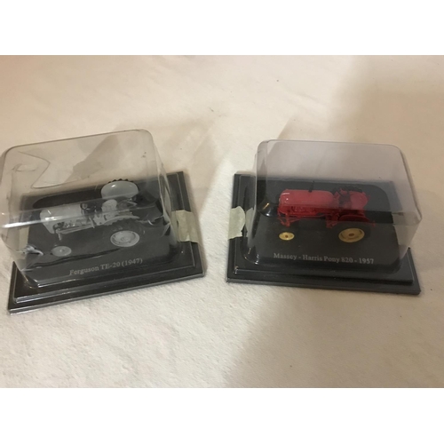 290 - COLLECTION OF COLLECTABLE VEHICLES TO INCLUDE A GYPSY CARAVAN AND VARIOUS BOXED CARS